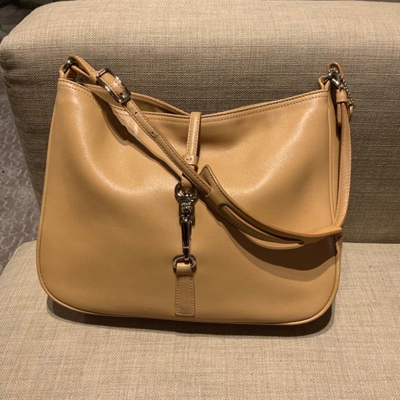 COACH camel shoulder bag - Picture 8 of 9
